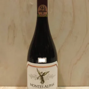 Montes Alpha Syrah
